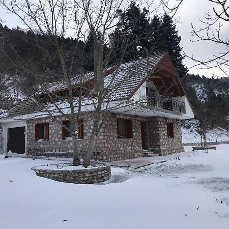 Mikro Katafygio Stavli Exterior photo